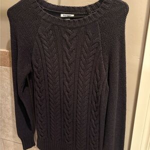 Old Navy Women's Dark Gray Cable Knit Sweater